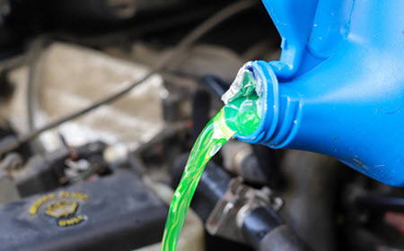 Car Coolant Filling